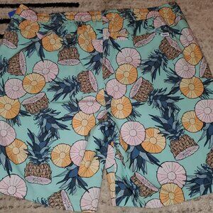 NWT:  MEN'S HURLEY SWIM SHORTS, SIZE L